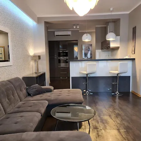 Dwupoziomowy - Centrum Lägenhet Kłodzko
